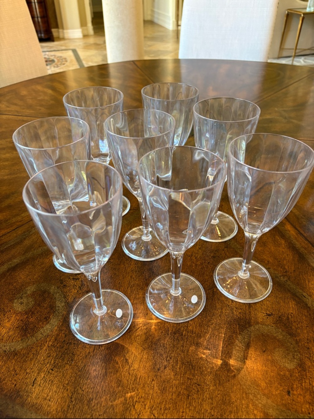 NWT Clear Acrylic Stemmed Wine Glasses - Set of 8